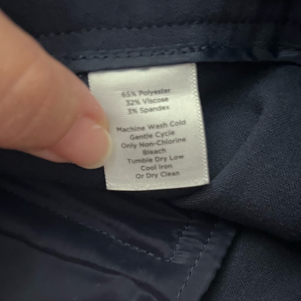 Talbots Signature Straight Pants – Size 4P Navy Blue - Picture 6 of 6